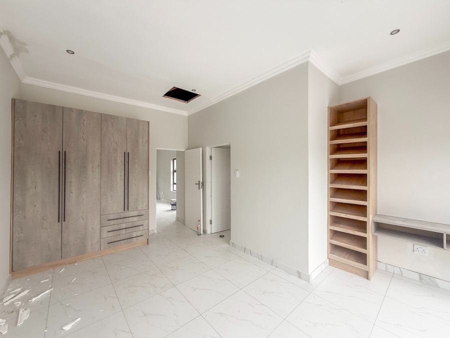 4 Bedroom Property for Sale in Landsmeer Residential Estate North West